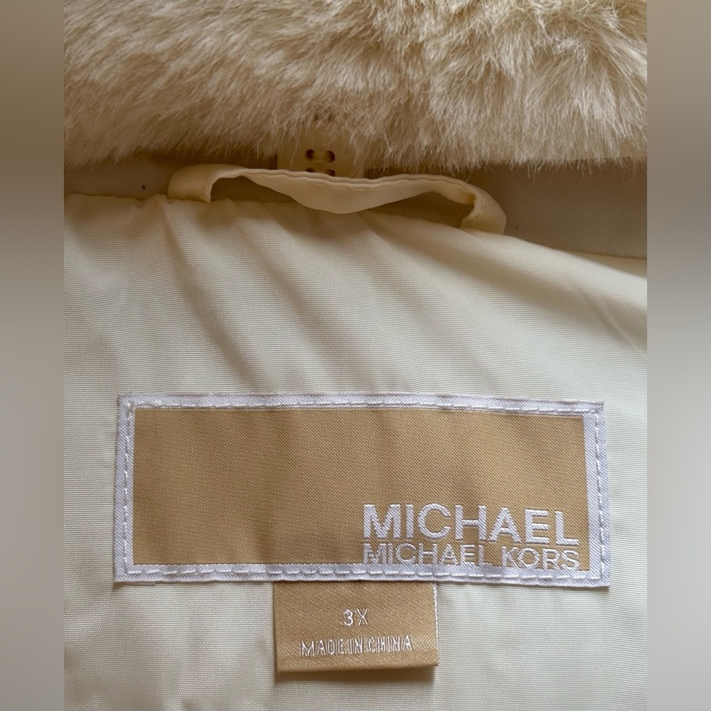 STUNNING 💅❄ Michael Kors Bone White MK Mid-Length Fur Puffer Jacket Coat $360 - Picture 13 of 15